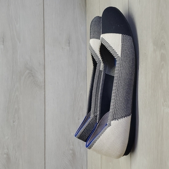 Rothys Womens Captoe Ballet Flats shoes sz 9 - Picture 3 of 16